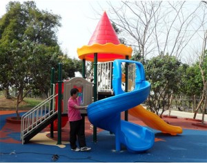 plastic garden play equipment