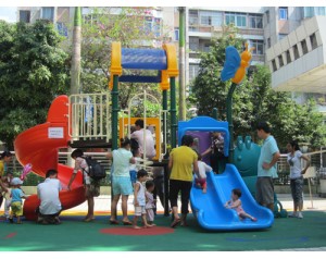 plastic playground design