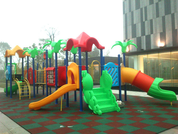 outdoor play equipment