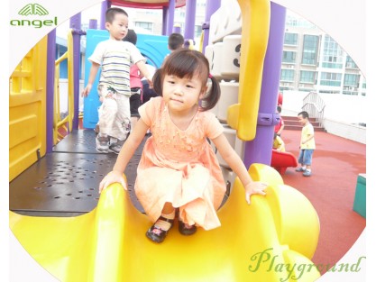 kids play area